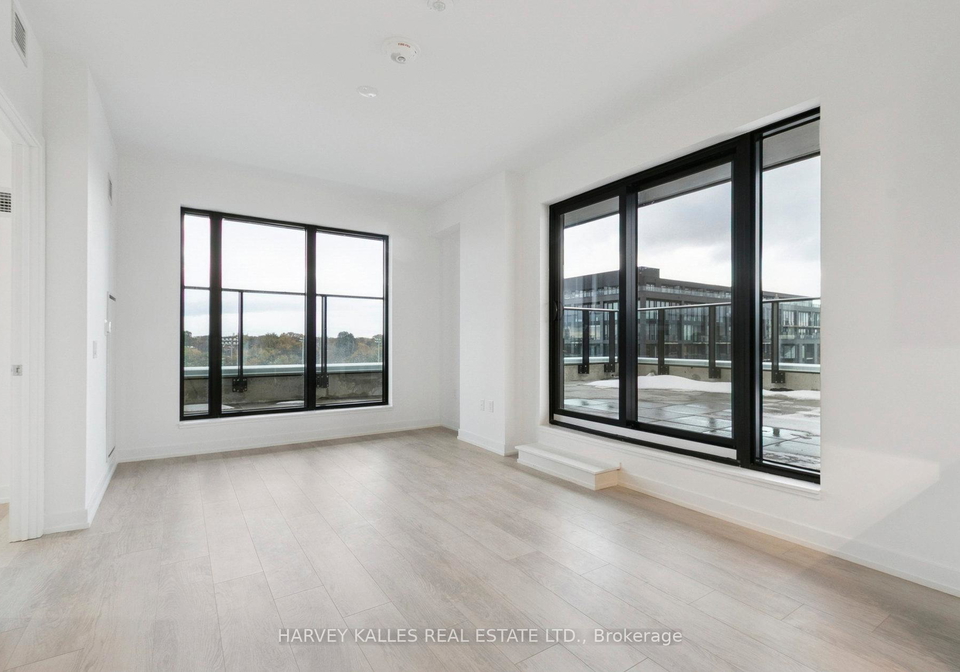 801-the-queensway-etobicoke-ontario-w13480946
