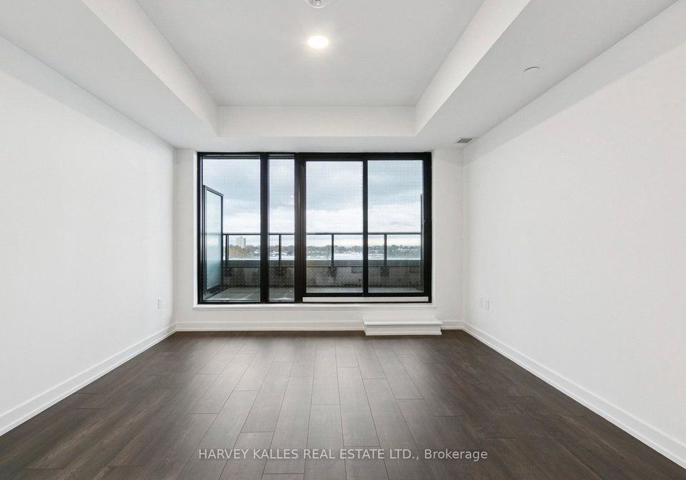 801-the-queensway-etobicoke-ontario-w13480950