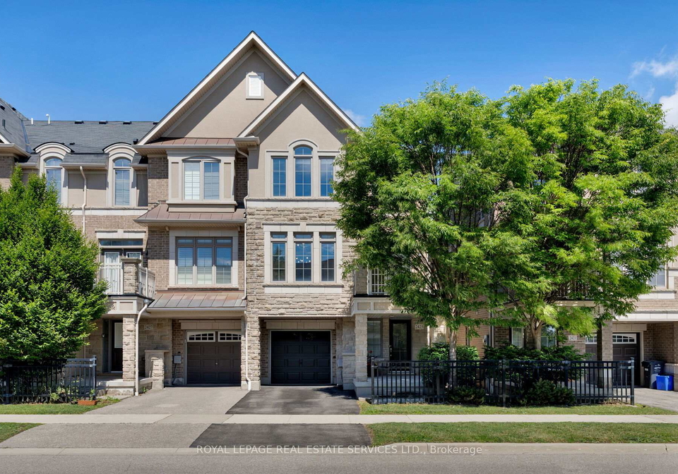 2425-greenwich-drive-oakville-ontario-w13481168