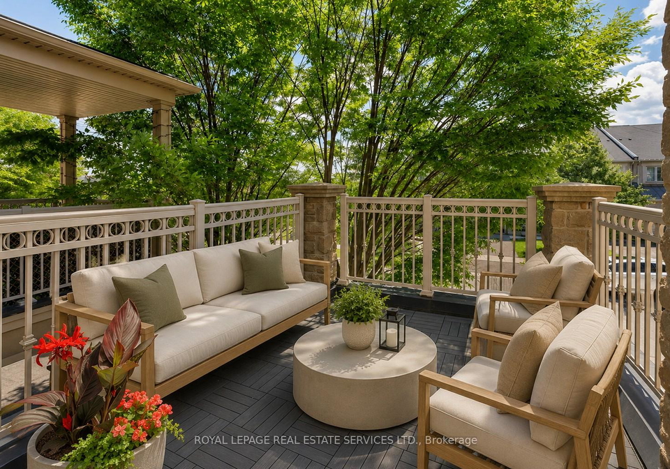 2425-greenwich-drive-oakville-ontario-w13481168