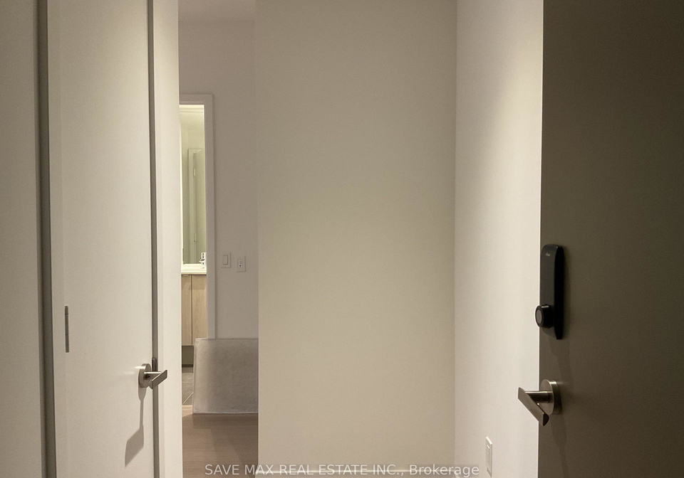 448-burnhamthorpe-road-w-mississauga-ontario-w13481236