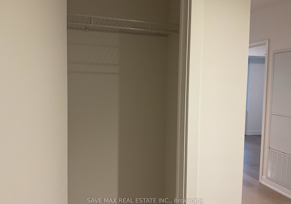 448-burnhamthorpe-road-w-mississauga-ontario-w13481236