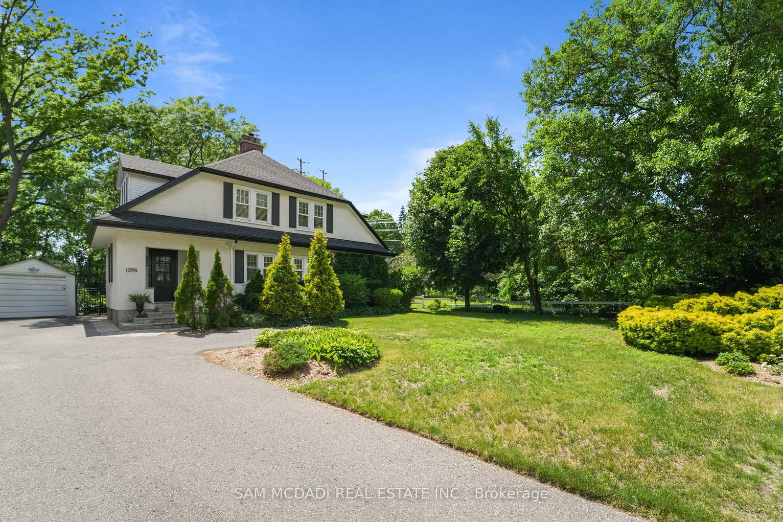 1296-clarkson-road-n-mississauga-ontario-w13481306