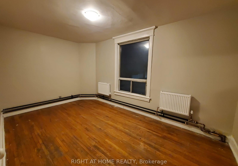 332-salem-avenue-toronto-ontario-w13481380