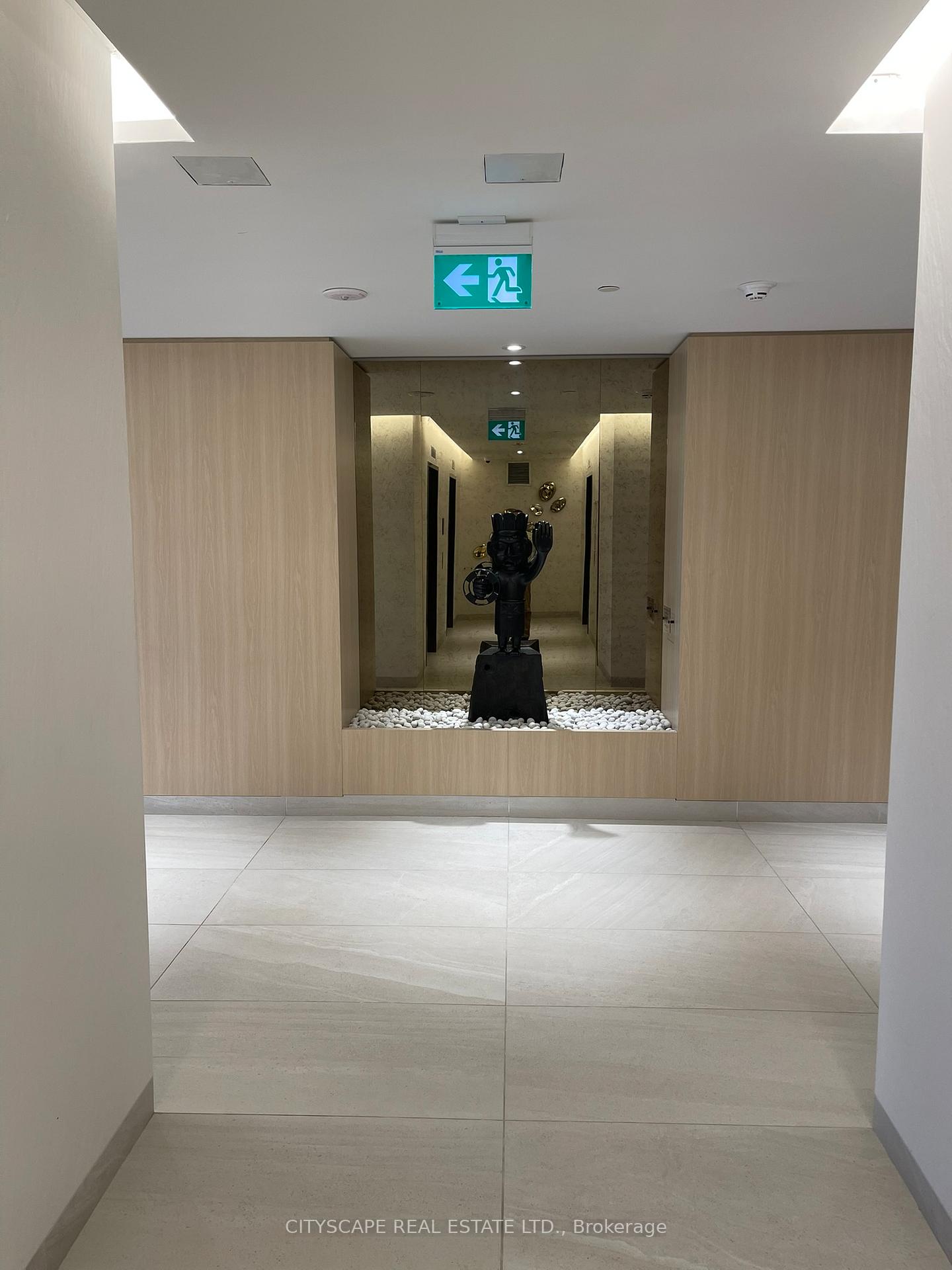 1-fairview-road-e-mississauga-ontario-w13481414