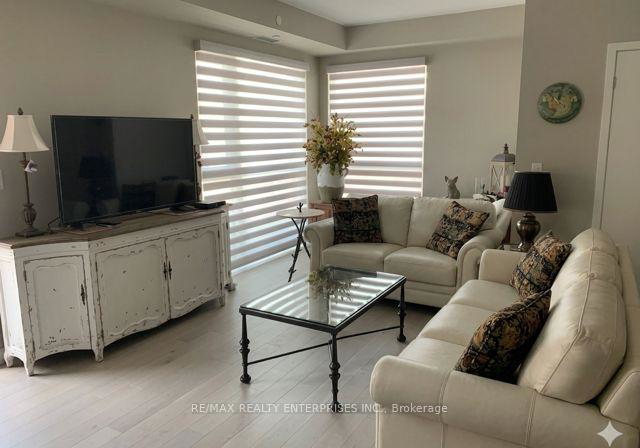 210-sabina-drive-oakville-ontario-w13481480