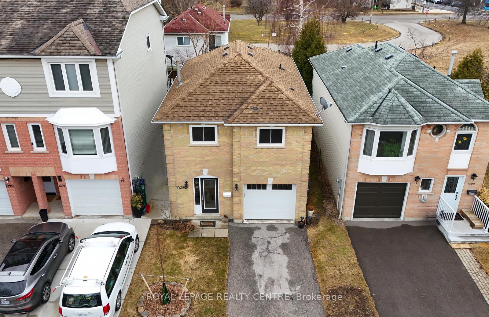 1296-woodhill-court-mississauga-ontario-w13481834