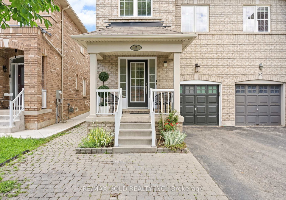25-frenchpark-circle-brampton-ontario-w13481846