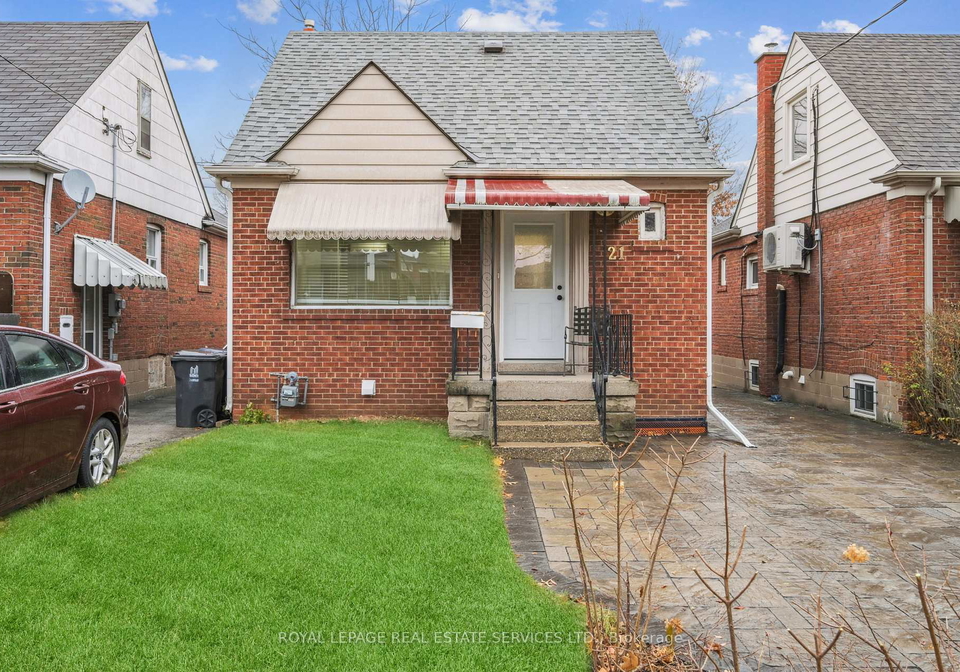 21-holbrooke-avenue-etobicoke-ontario-w13481996