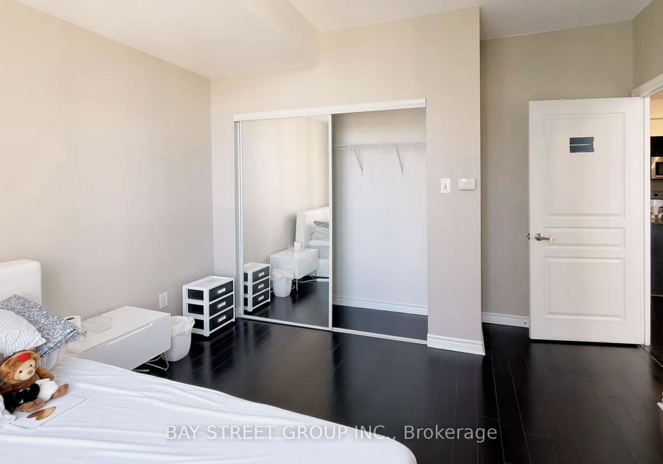 3525-kariya-drive-mississauga-ontario-w13482026