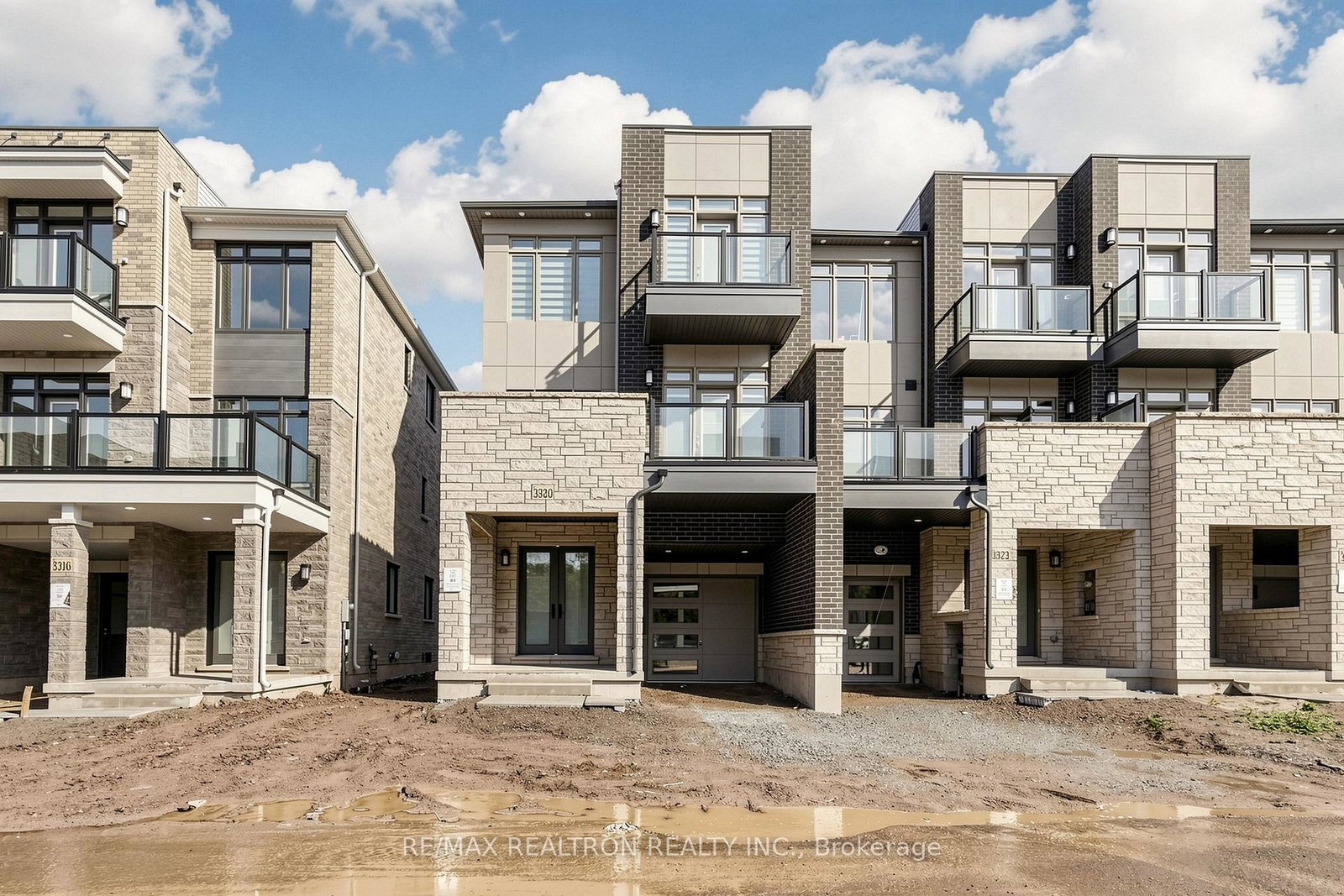 3320-azam-way-oakville-ontario-w13482612