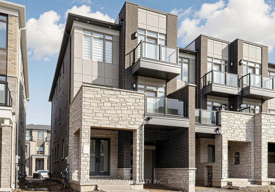 3320-azam-way-oakville-ontario-w13482612