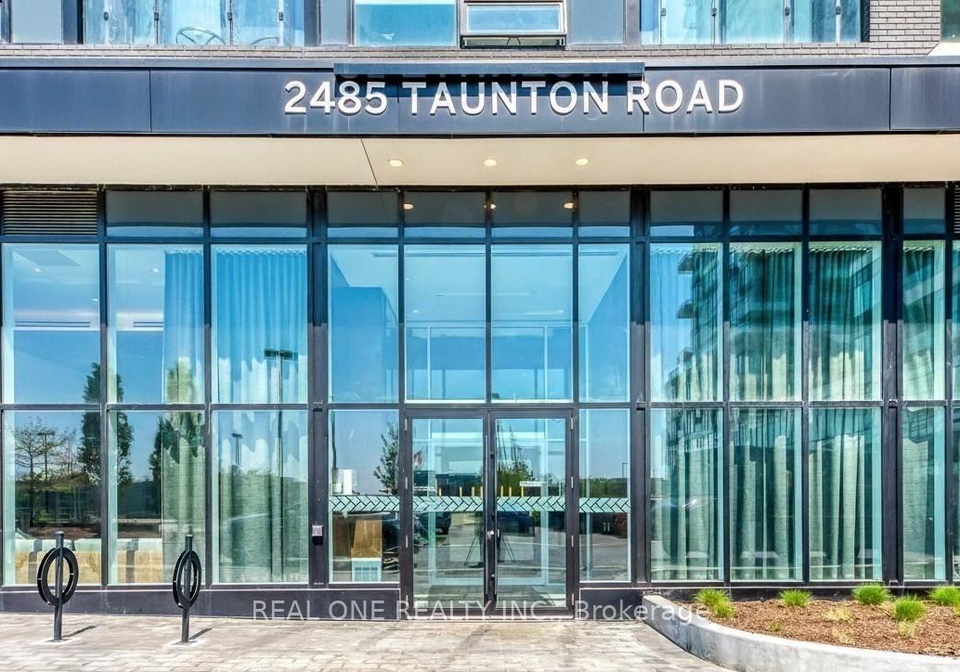 2485-taunton-road-oakville-ontario-w13482620