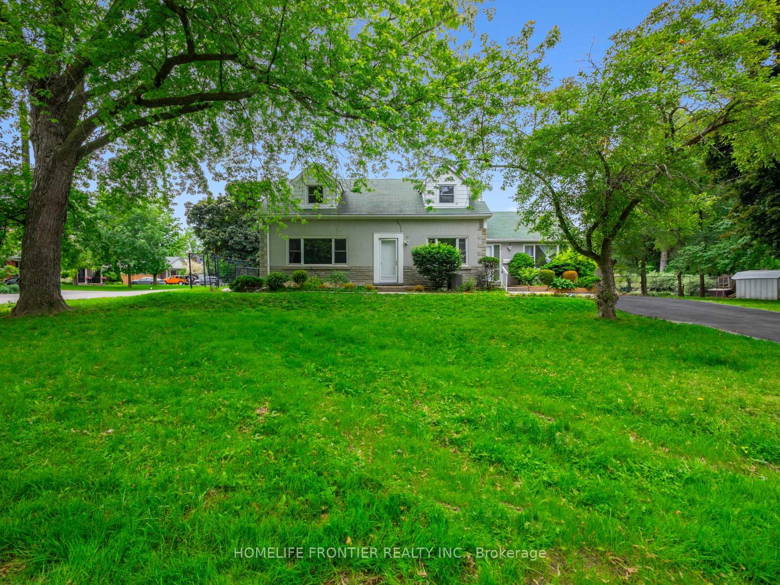 1gibson-avenue-etobicoke-ontario-w13482824