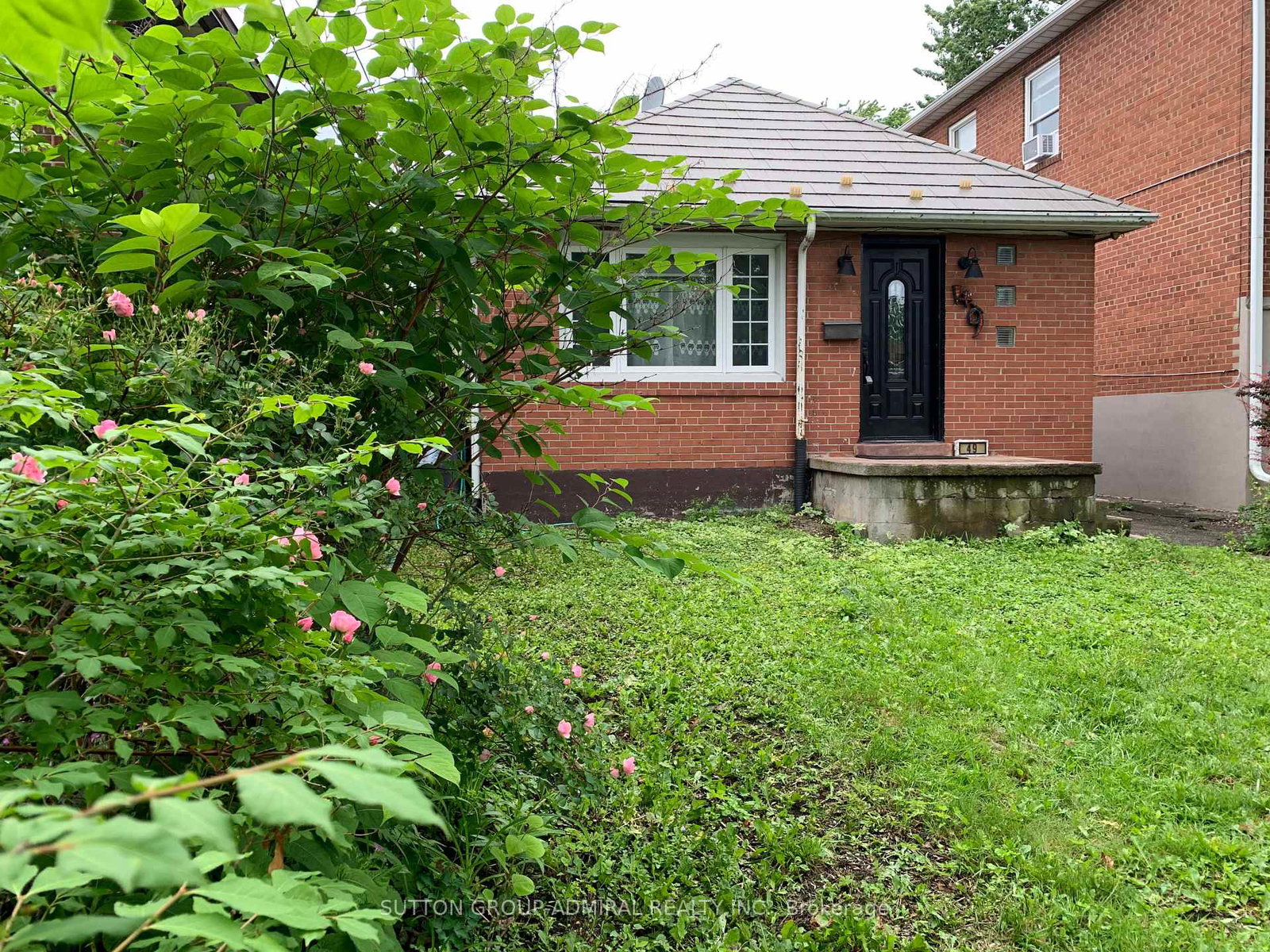 49-arcadian-circle-etobicoke-ontario-w13483006