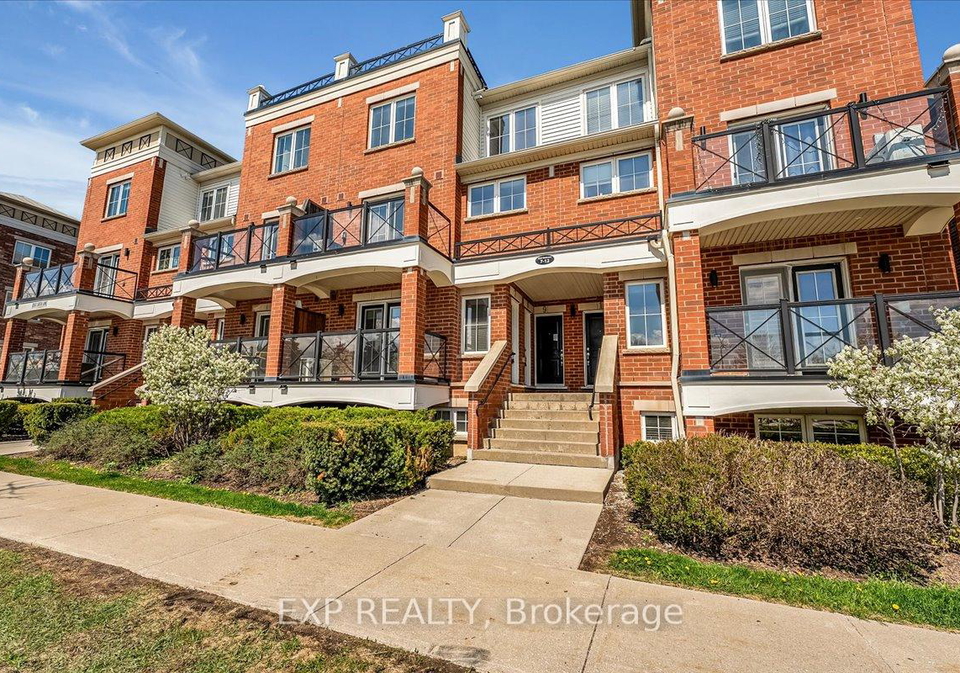 2557-sixth-line-oakville-ontario-w13483028