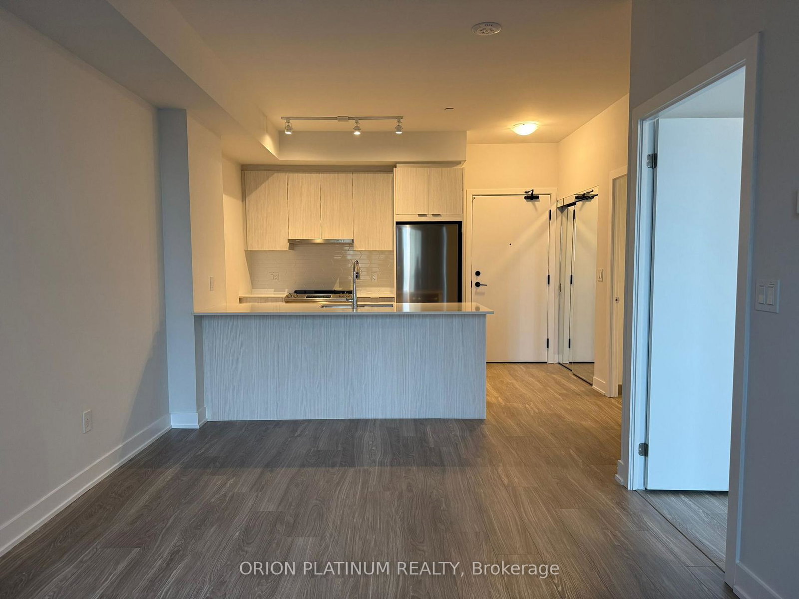 430-square-one-drive-mississauga-ontario-w13483032