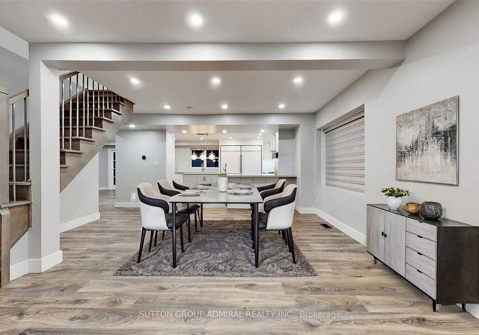 5-donnybrook-lane-etobicoke-ontario-w13483050