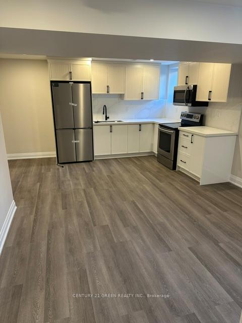 86-leadenhall-road-brampton-ontario-w13483054