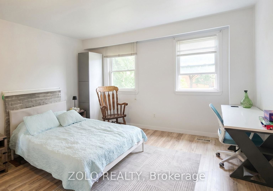 20-bridesburg-drive-etobicoke-ontario-w13483076