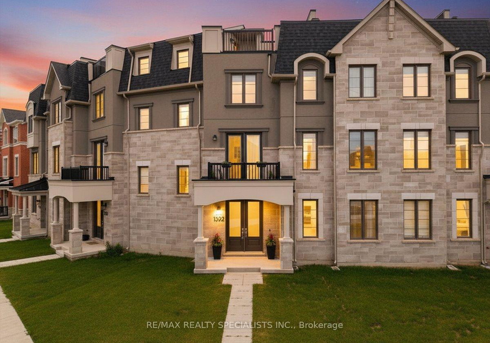 1392-william-halton-parkway-w-oakville-ontario-w13483130