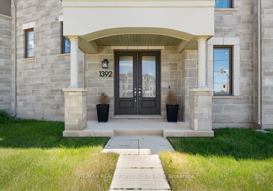 1392-william-halton-parkway-w-oakville-ontario-w13483130