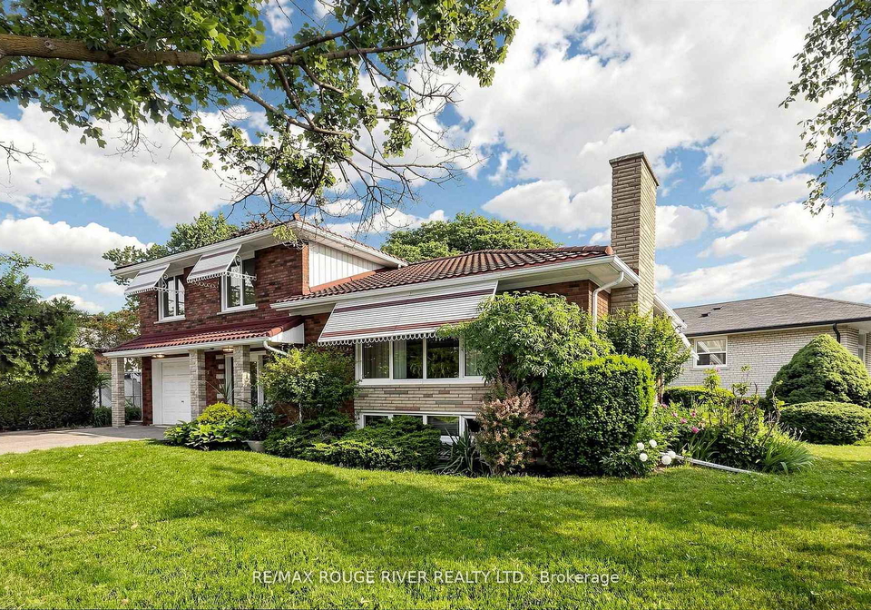 2-faversham-crescent-etobicoke-ontario-w13483252