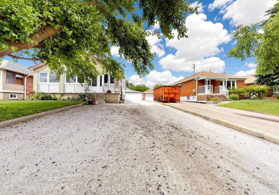9-clevedo-street-e-york-ontario-w13483310