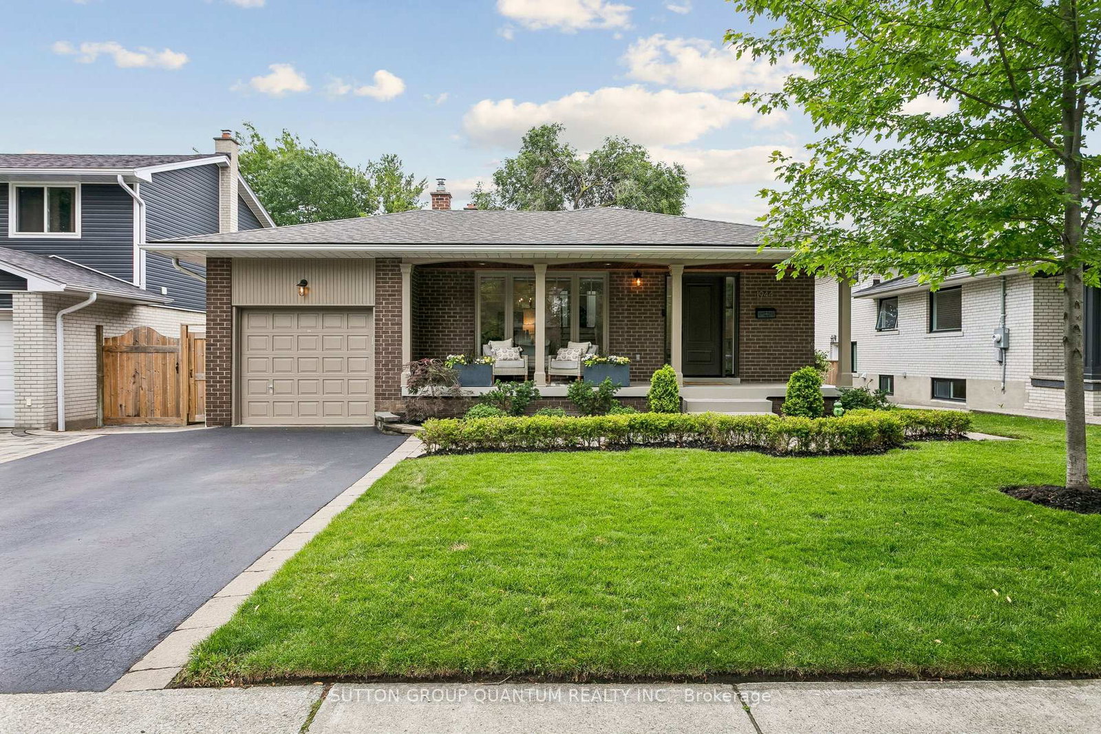 1944-lenarthur-drive-mississauga-ontario-w13483366