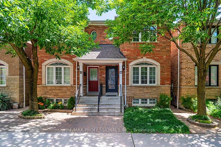 17-algarve-crescent-toronto-ontario-w13483380