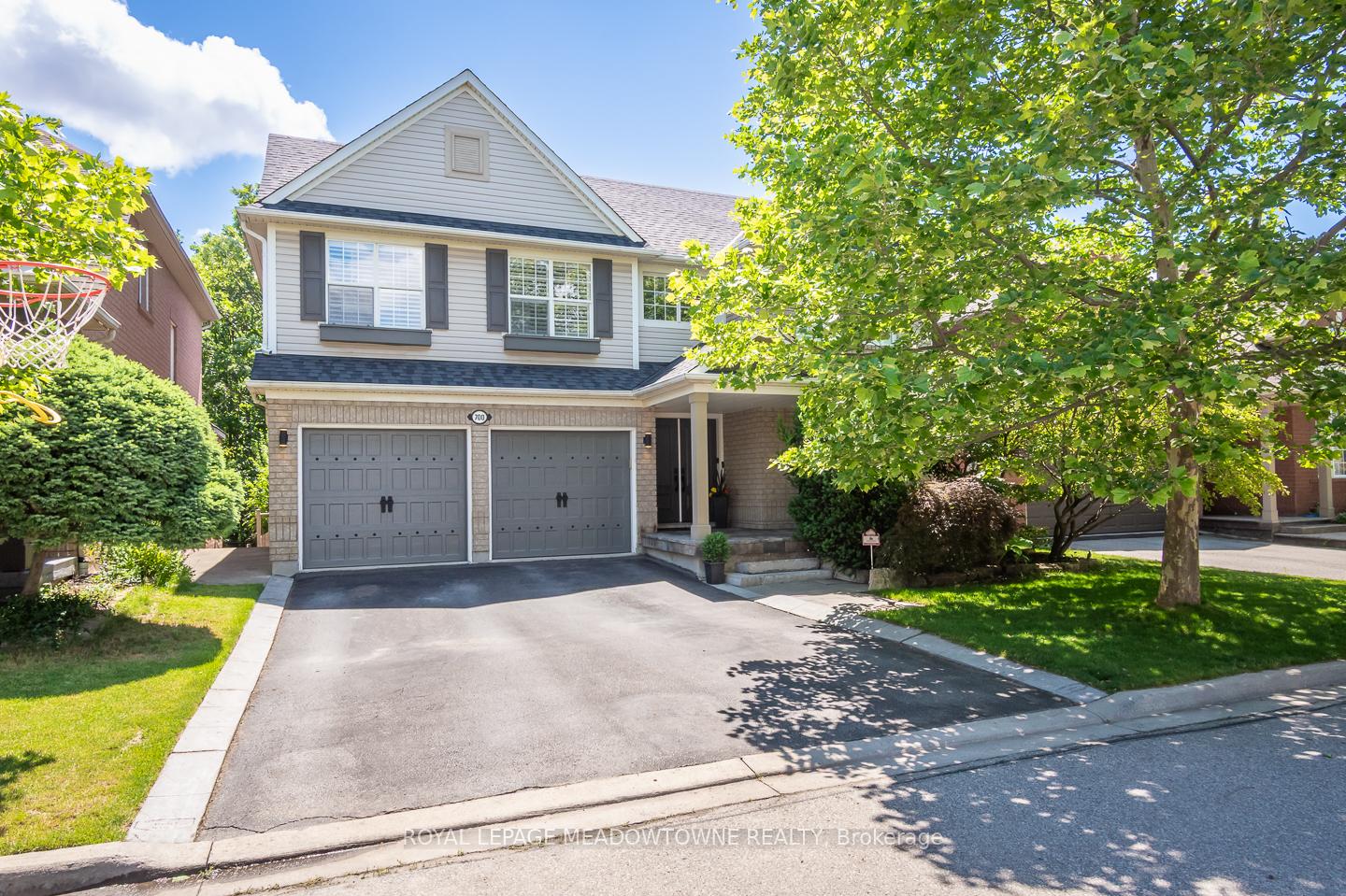 700-marley-crescent-milton-ontario-w13483476