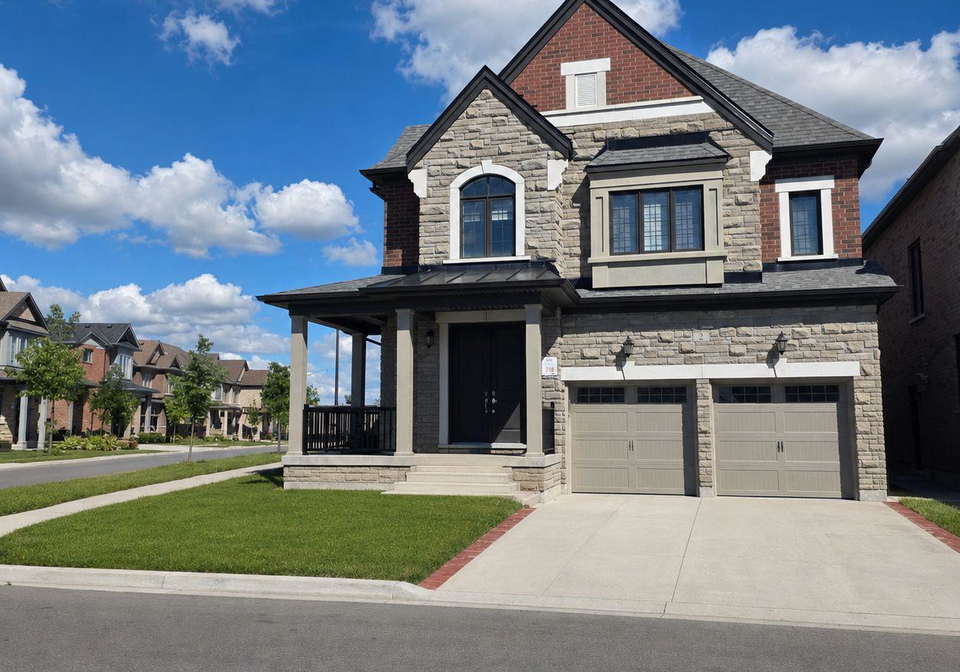 2-bachelor-street-brampton-ontario-w13483602