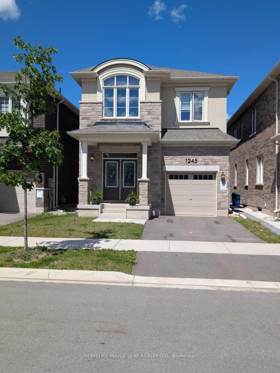 1245-muskoka-heights-milton-ontario-w13483662