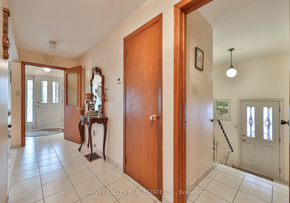16-jocada-road-north-york-ontario-w13483730