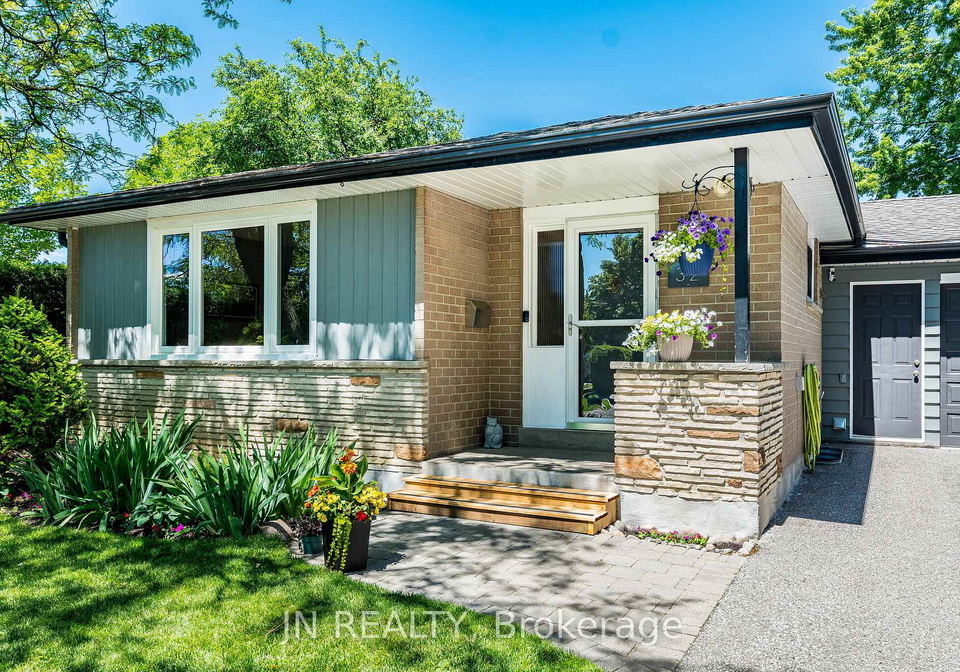 32-barkwood-court-brampton-ontario-w13483846