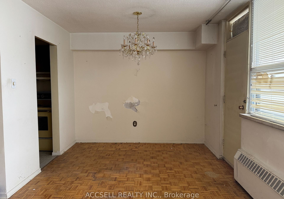 1455-lawrence-avenue-w-north-york-ontario-w13483856