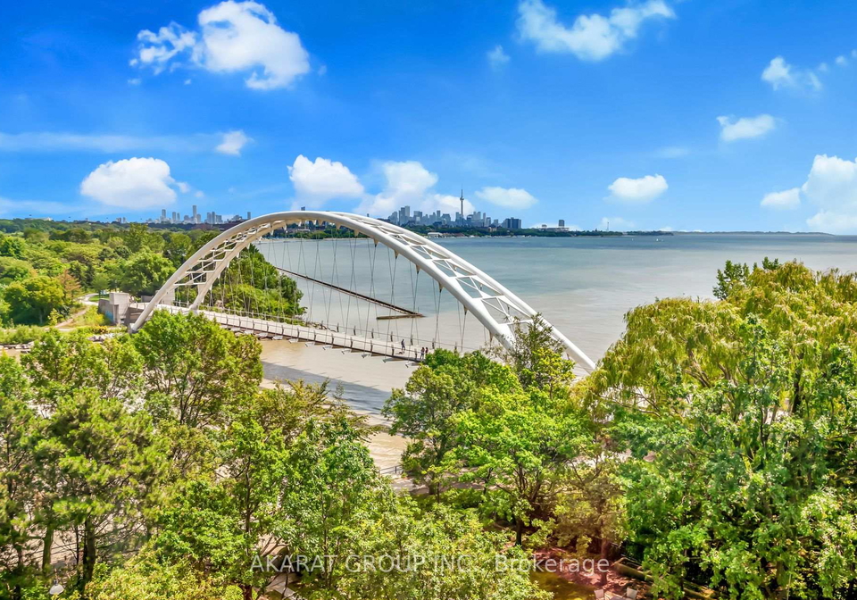 1-palace-pier-court-etobicoke-ontario-w13484066