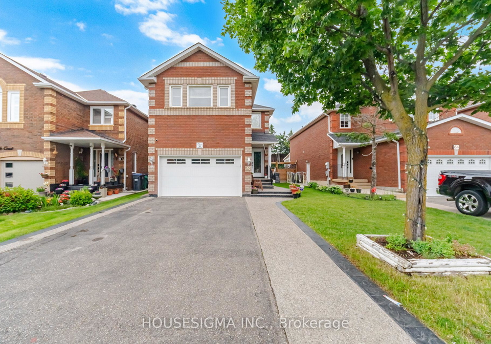 62-ravenscliffe-court-brampton-ontario-w13484074