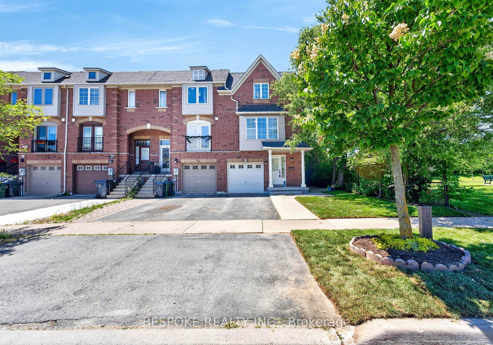 95-west-oak-crescent-north-york-ontario-w13484446