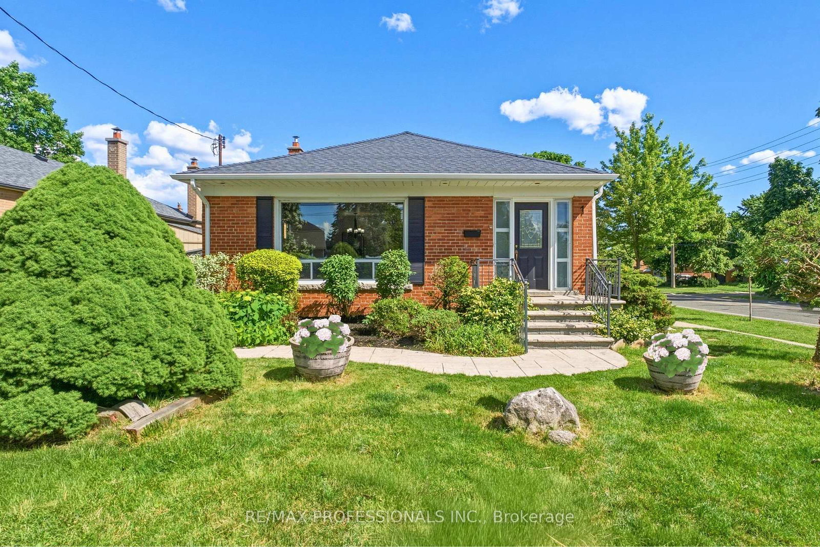 1-sealcove-drive-etobicoke-ontario-w13484490