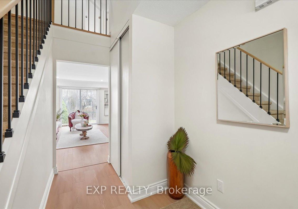 1556-lancaster-drive-oakville-ontario-w13484516