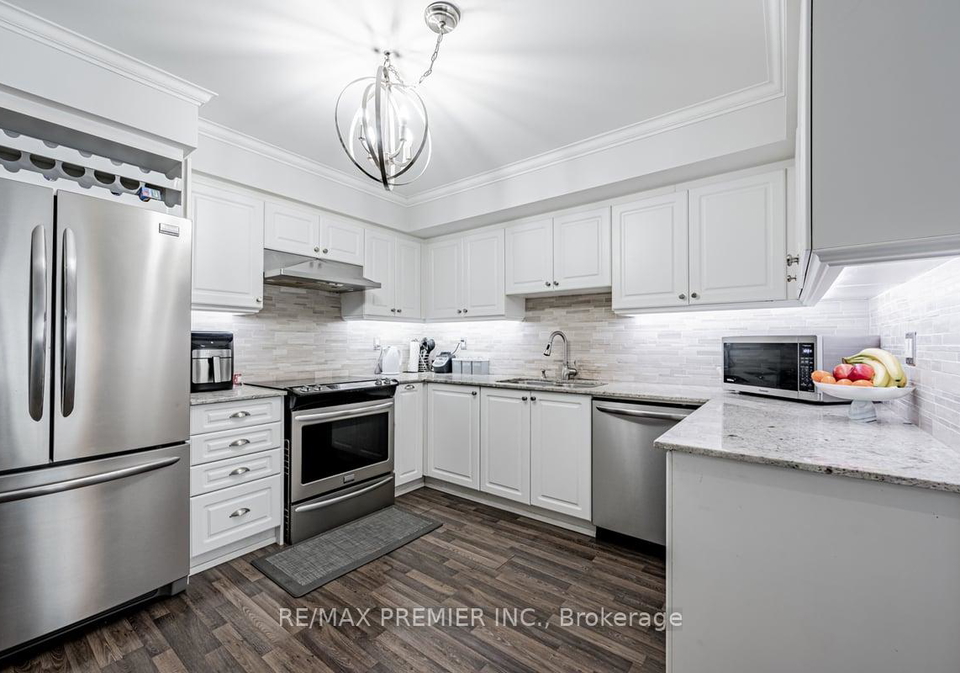 140-widdicombe-hill-boulevard-etobicoke-ontario-w13484590
