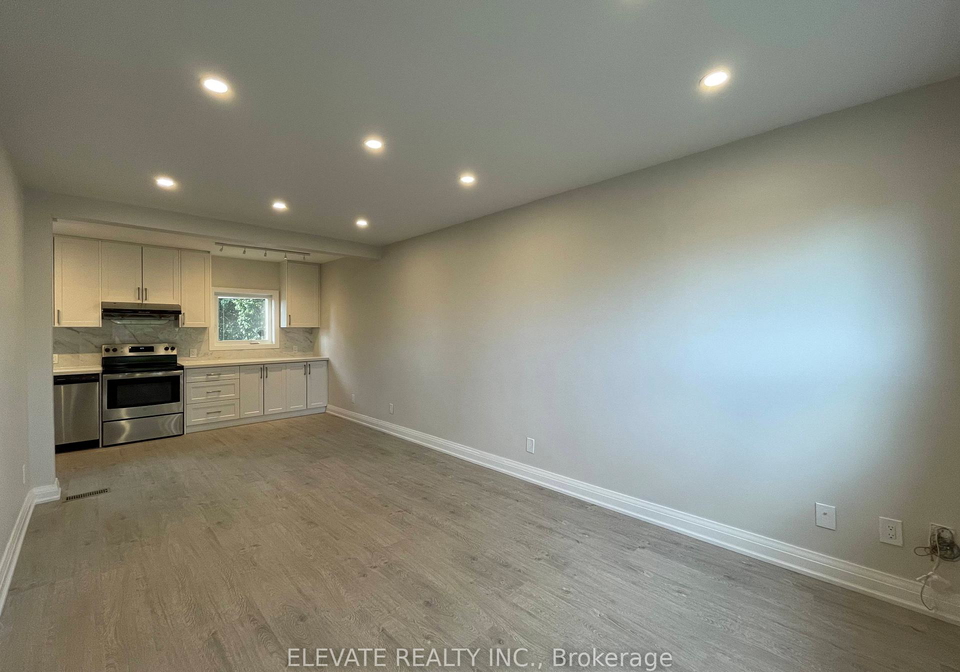 64-nash-drive-york-ontario-w13484612