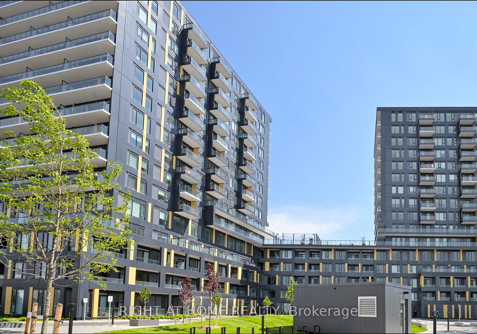 4878-powers-common-burlington-ontario-w13484718