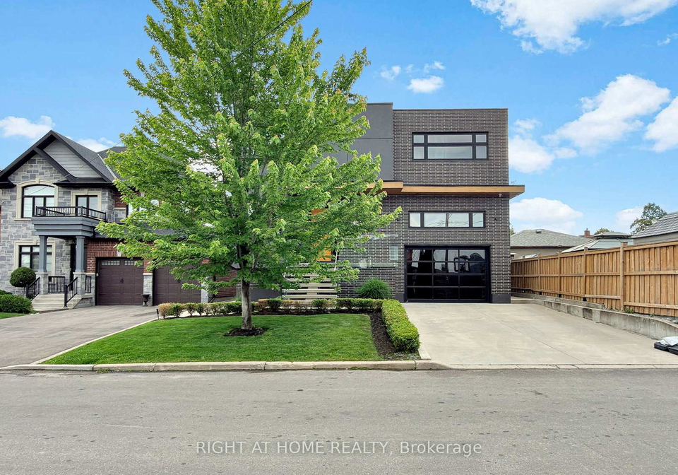 2931-lansdowne-avenue-north-york-ontario-w13484724