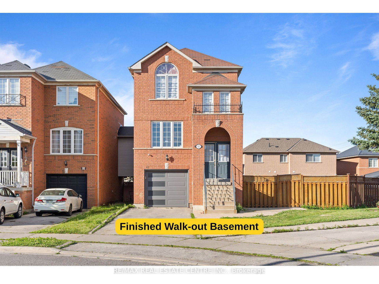 42-domenico-crescent-brampton-ontario-w13484916
