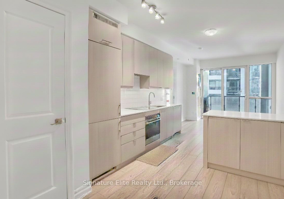 36-elm-drive-mississauga-ontario-w13485176