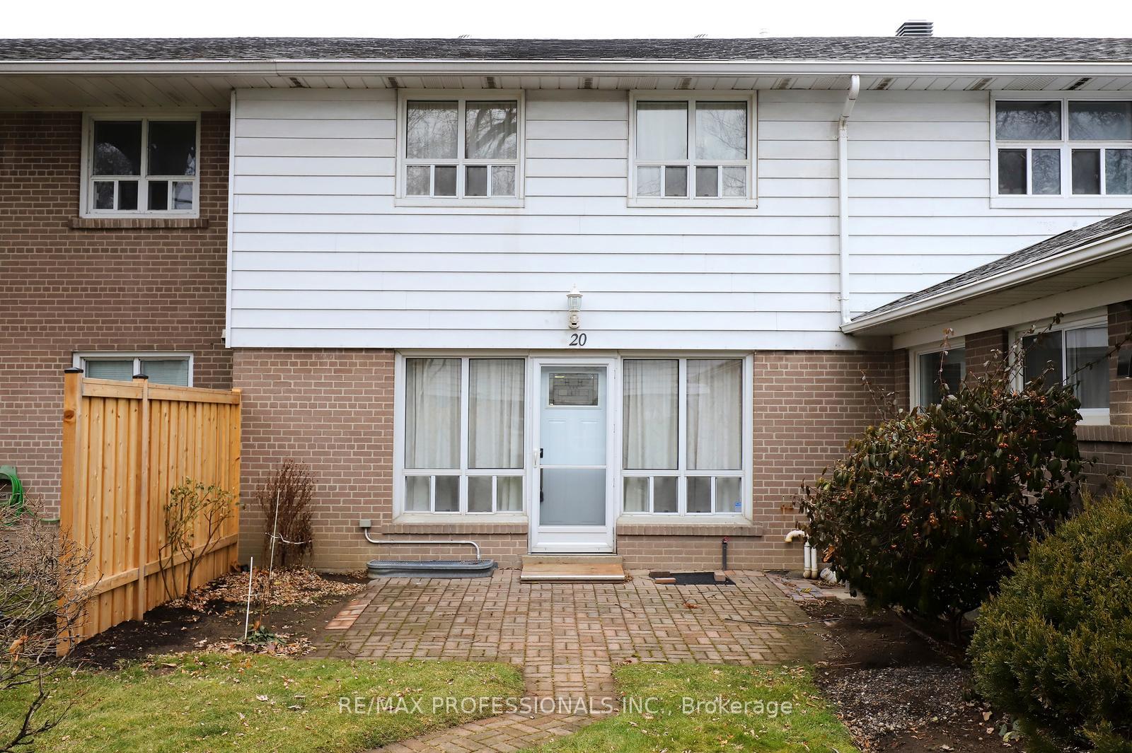 160-carsbrooke-road-etobicoke-ontario-w13485194