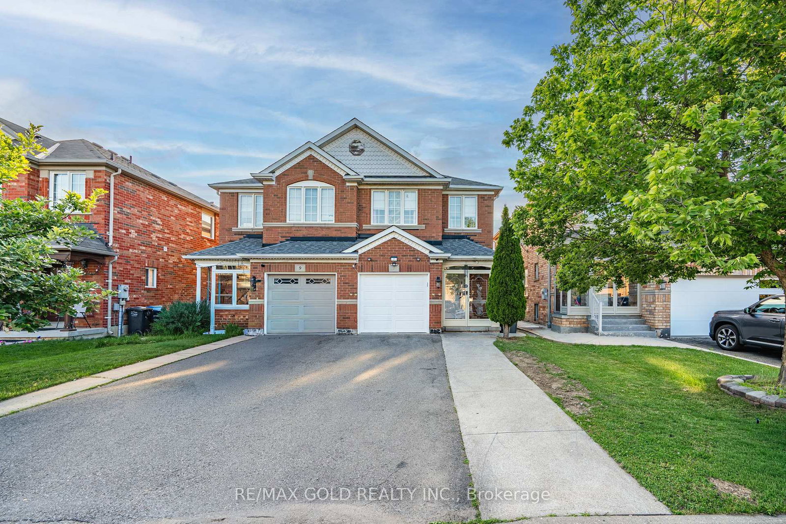 7-sand-cherry-crescent-brampton-ontario-w13485266