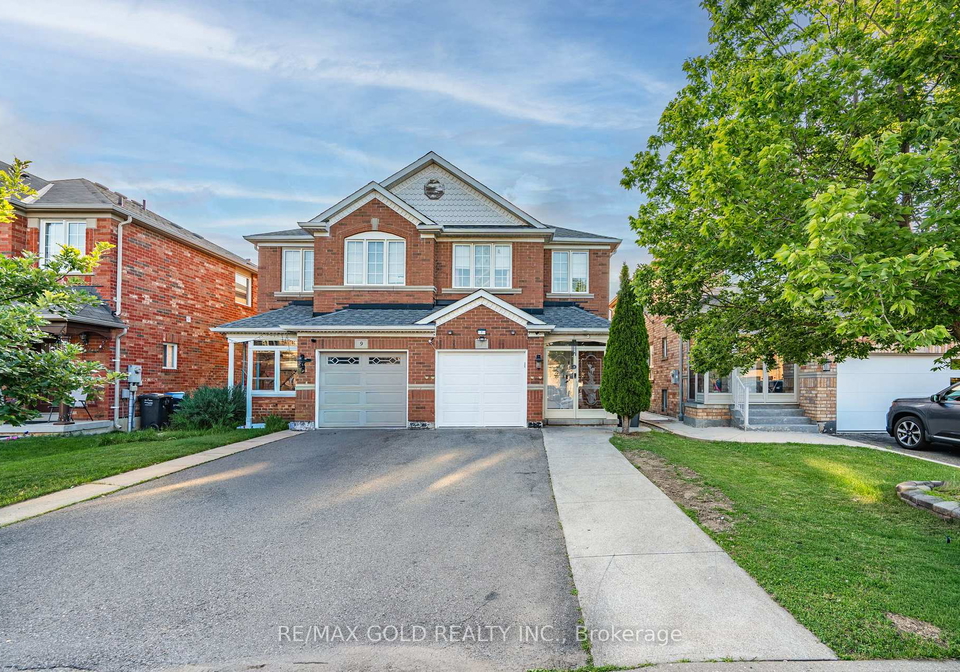 7-sand-cherry-crescent-brampton-ontario-w13485266